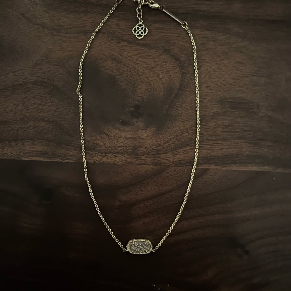 Kendra Scott Necklace